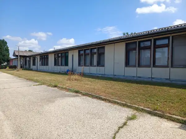 Eladó sorház, Bokod 1 szoba 49 m² 41.5 M Ft