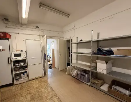 Eladó téglalakás, Oroszlány 2+1 szoba 57 m² 23 M Ft