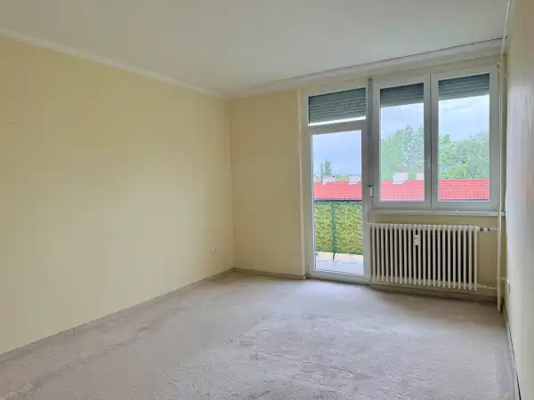Eladó téglalakás, Oroszlány 1 szoba 40 m² 29.1 M Ft
