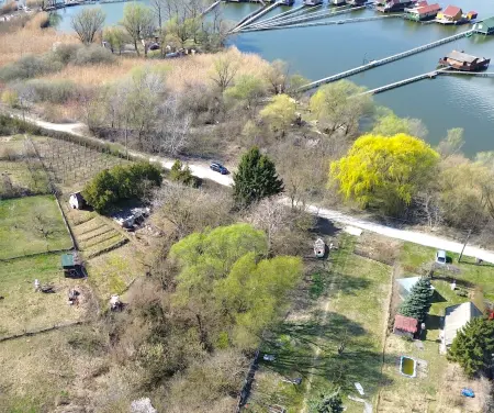 Eladó telek, Oroszlány 1500 m² 7.5 M Ft