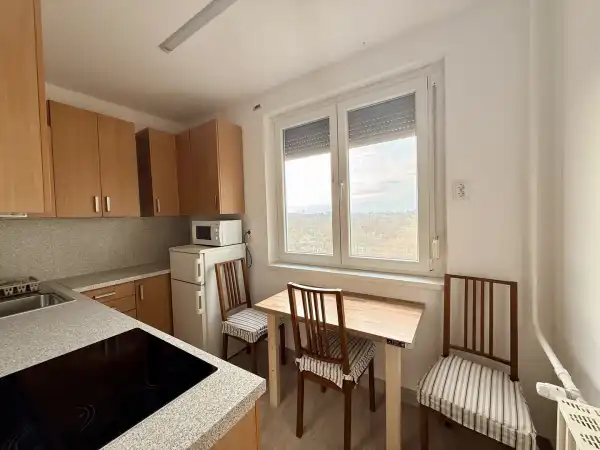 Kiadó panellakás, Oroszlány 2+1 szoba 53 m² 160 E Ft/hó